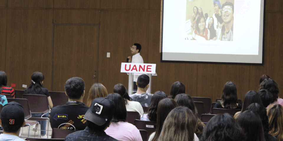 Unidos por la Emoción: En UANE Saltillo, los nuevos alumnos descubren que el bachillerato es un viaje emocionante que comienza con risas y una fuerte identificación con su comunidad estudiantil