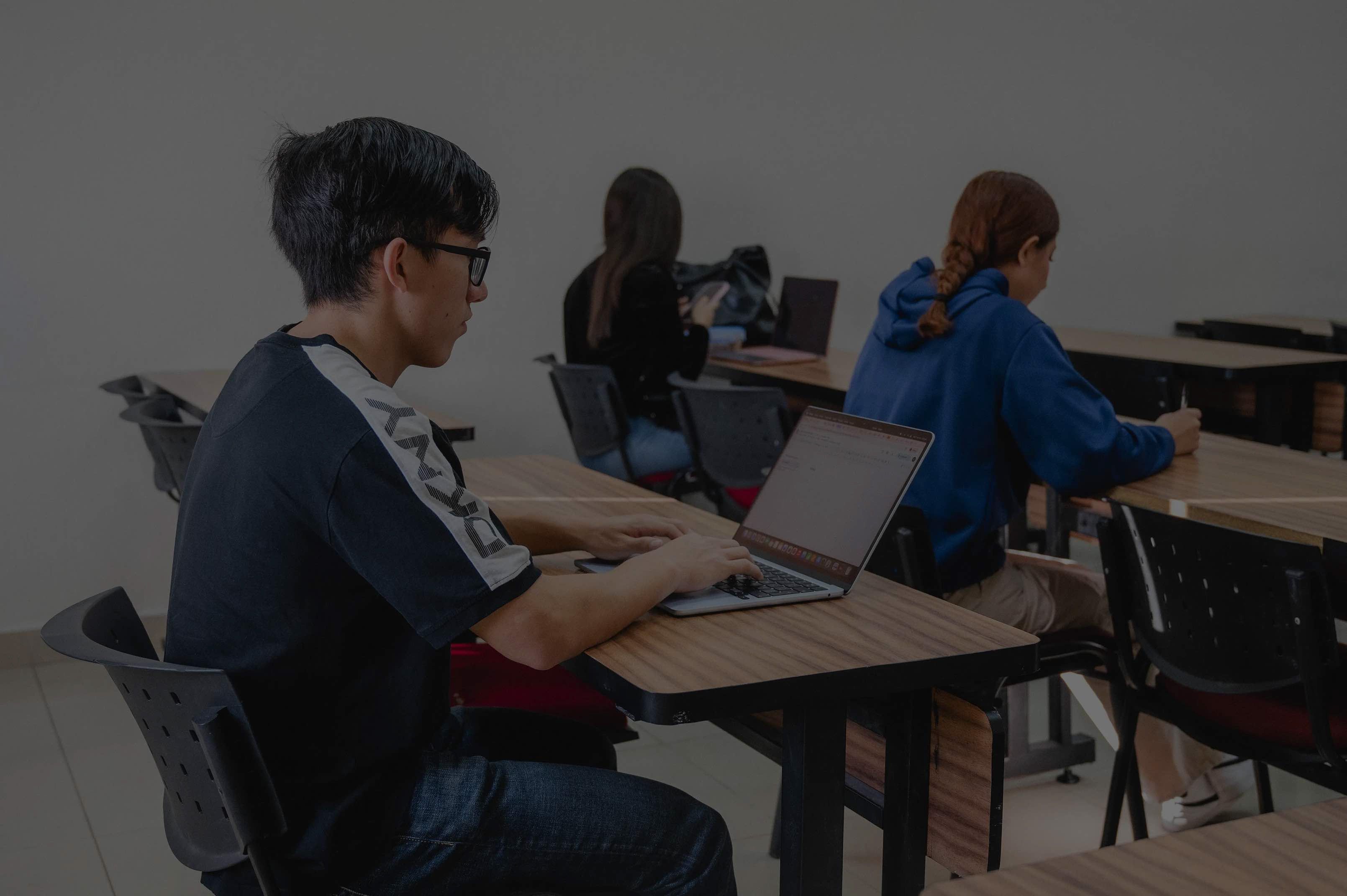 Da el siguiente paso: estudia tu maestría en UANE
