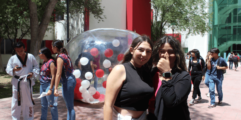 ¡El regreso a clases es el momento perfecto para forjar relaciones duraderas! En UANE Saltillo, somos una familia unida por el deseo de aprender y crecer. Compartamos conocimientos, apoyémonos mutuamente y hagamos de este semestre una experiencia inolvidable.